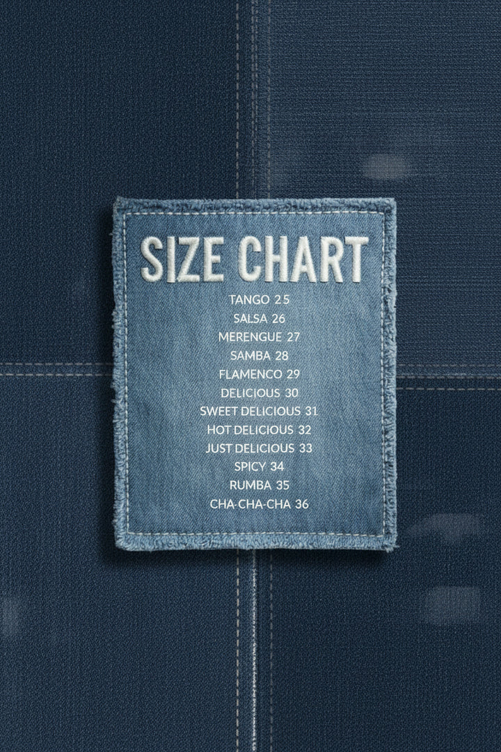 Sandra / Black Straight-Leg